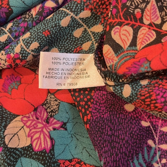 Violet + Claire Floral Long Sleeve Blouse - Picture 6 of 8